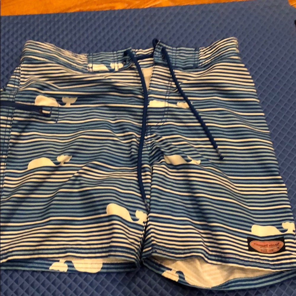Vineyard vines swim trunks